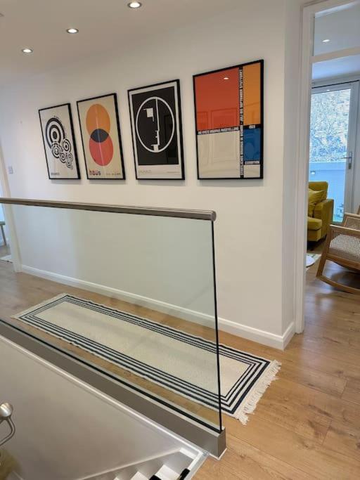 Stylish, Smart & Fun 4 Bed Home ลอนดอน ภายนอก รูปภาพ