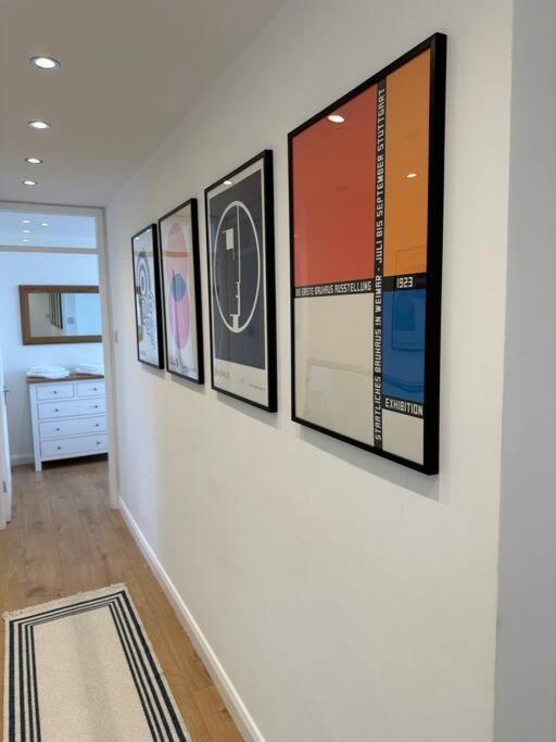 Stylish, Smart & Fun 4 Bed Home ลอนดอน ภายนอก รูปภาพ